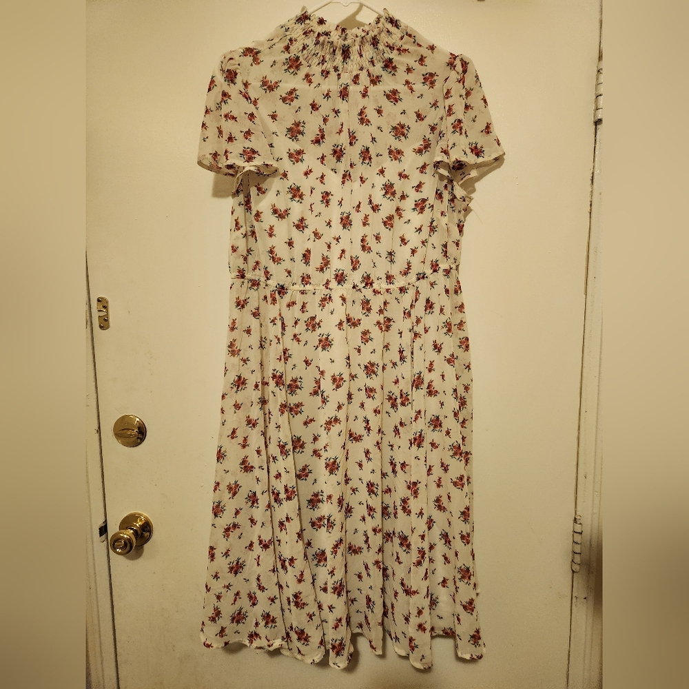 Torrid Floral Cream Dress With Roses